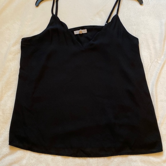 Women's Black Camisole Size Medium - Picture 1 of 3